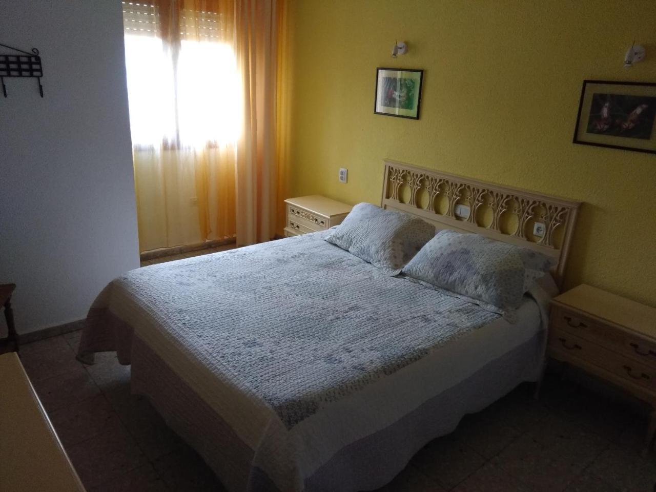 Hostal Avenida Arenas de San Pedro Eksteriør billede